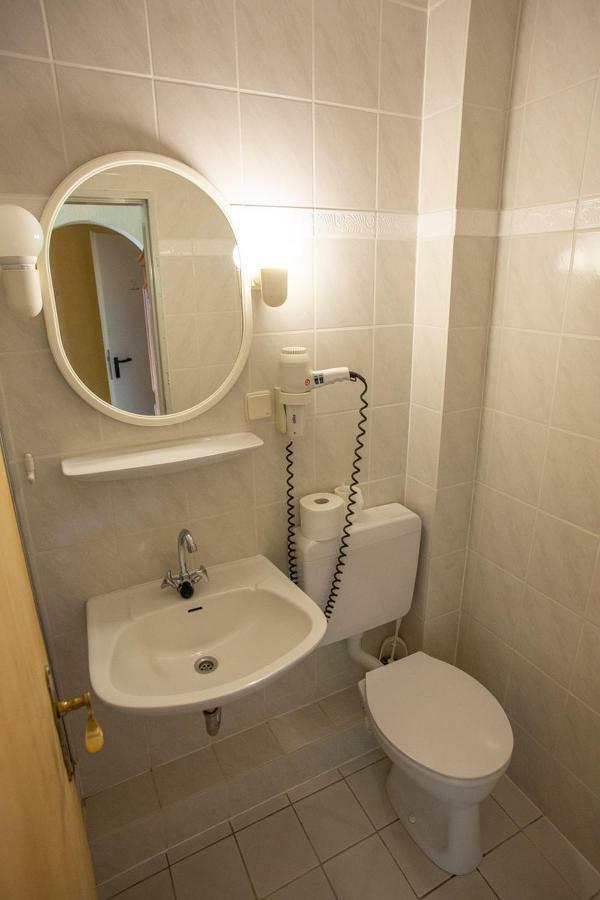 Zum Jean Bonnet Hotel Hofgeismar Esterno foto