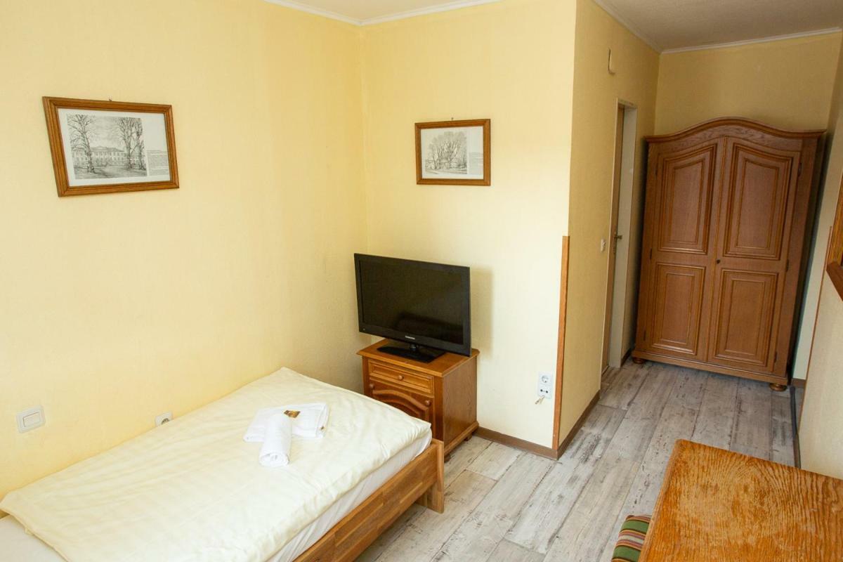 Zum Jean Bonnet Hotel Hofgeismar Esterno foto