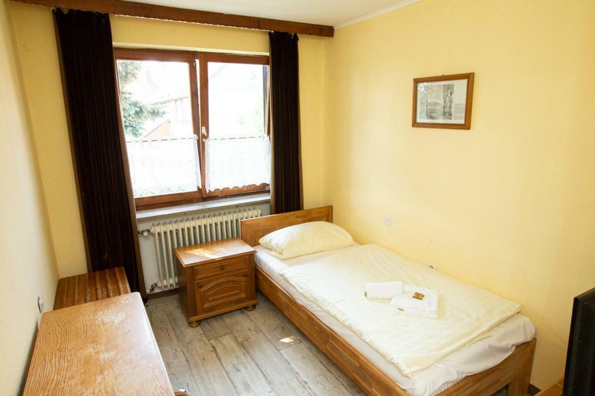 Zum Jean Bonnet Hotel Hofgeismar Esterno foto